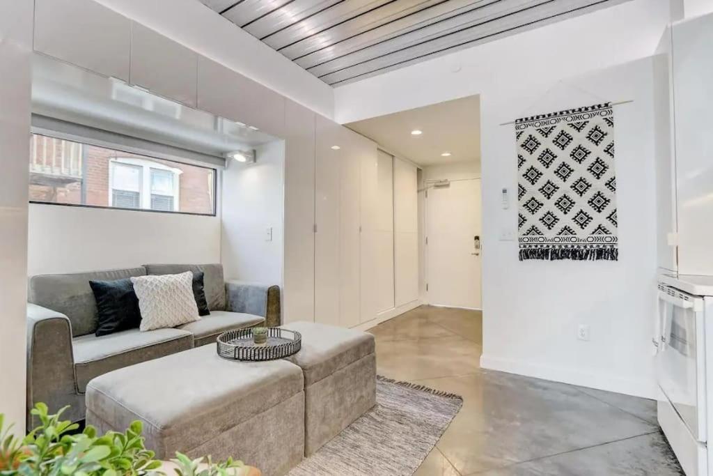 Kcm Mikros Smart Apartments 2 克里夫兰 外观 照片